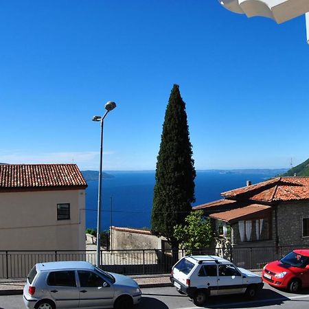 Appartamenti San Pietro - Hotel Gallo 提尼亚类 外观 照片